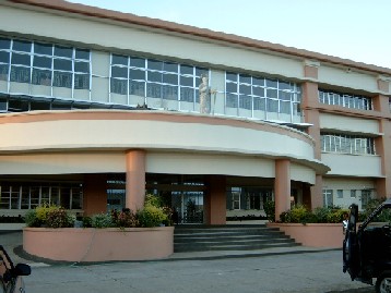 facade2.jpg